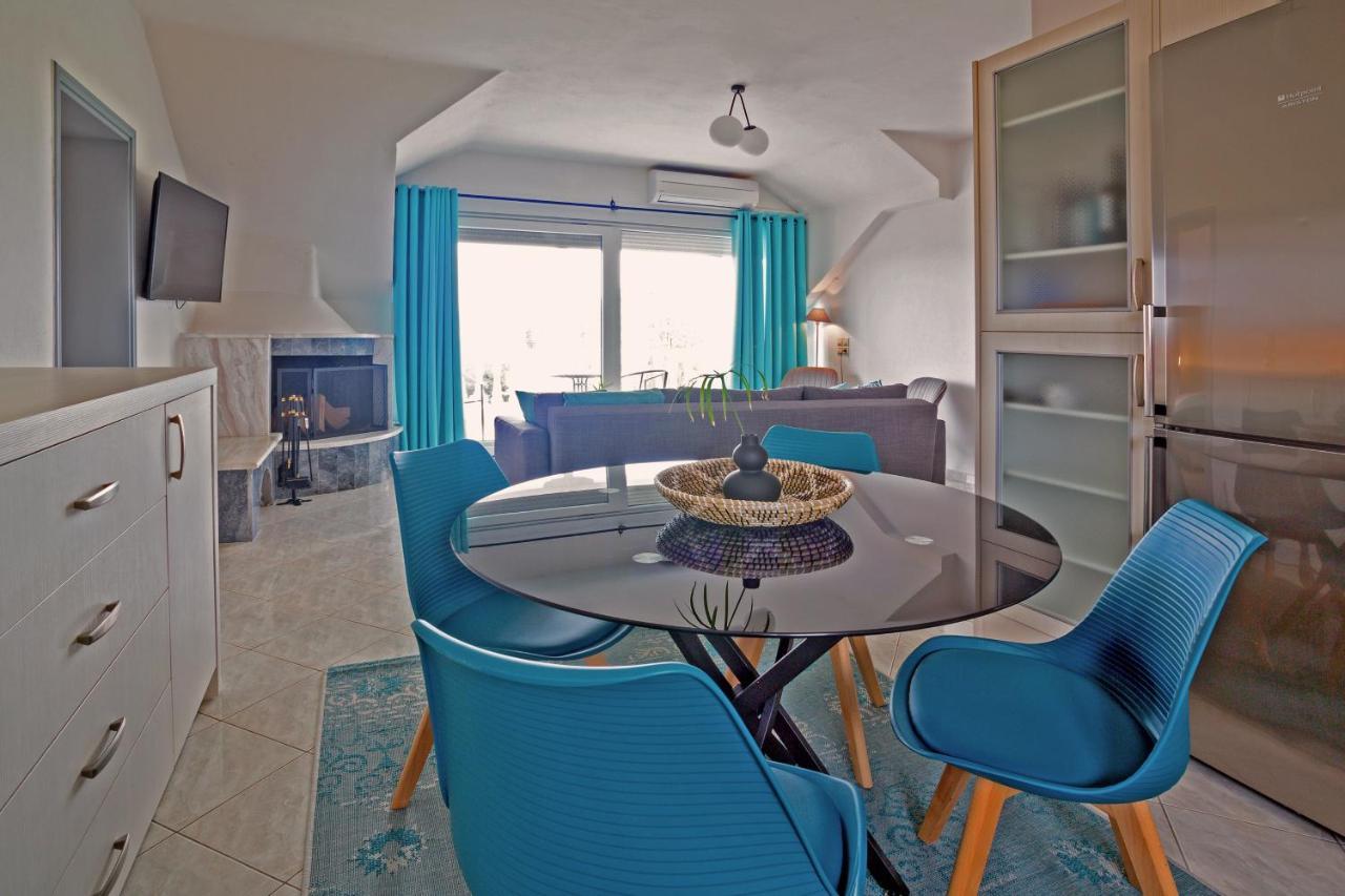 Joya Ofrynio Stylish Suites Ofrinion Exterior photo
